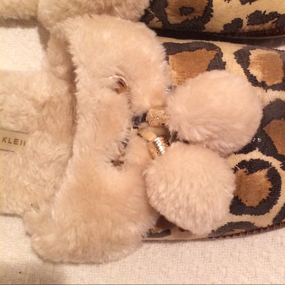 Anne Klein Slippers - Picture 5 of 6